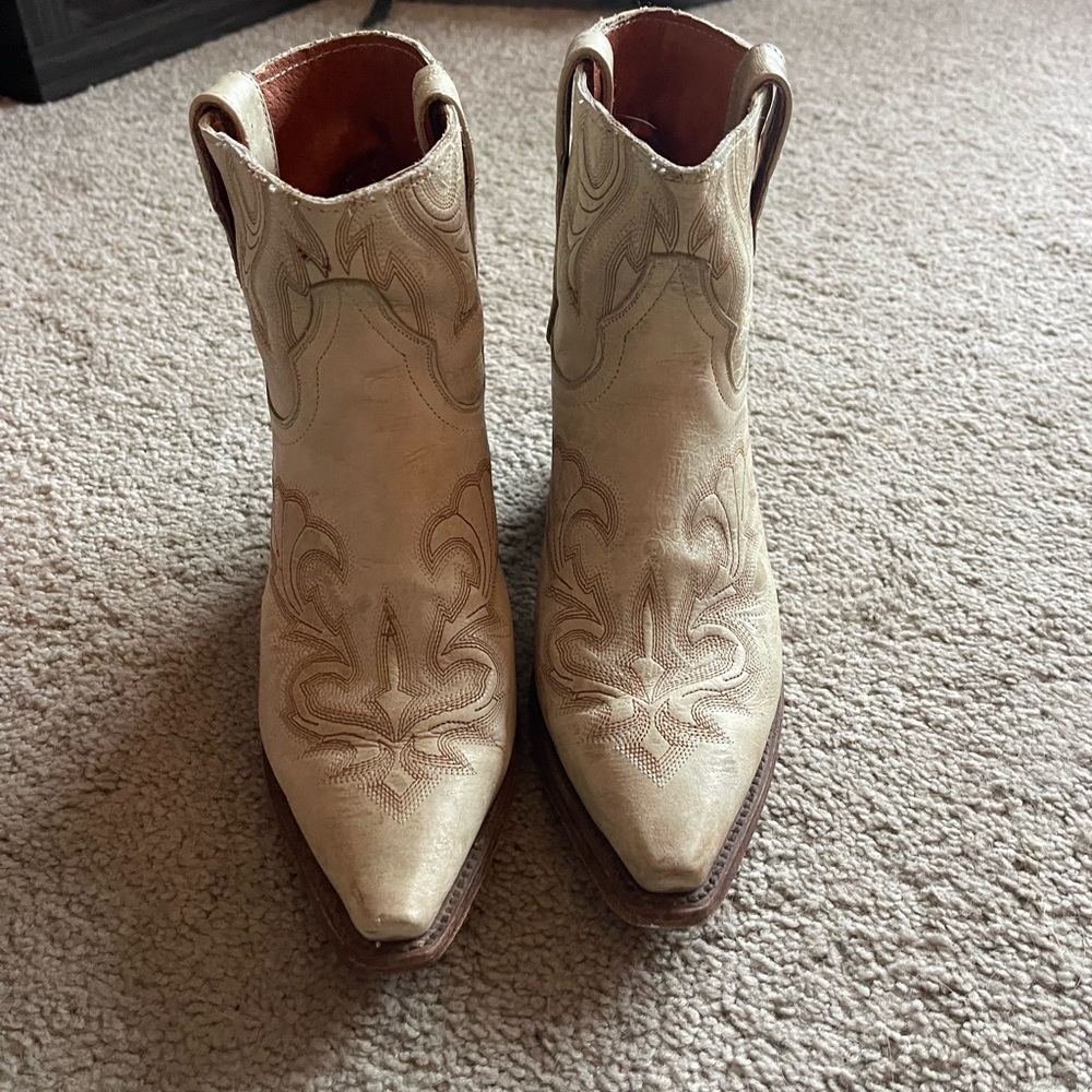 Dan Post cowboy booties